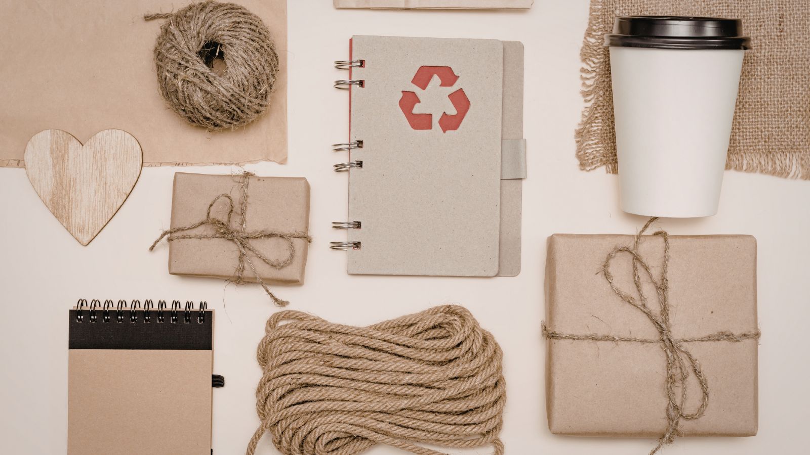 Best 6 Eco-friendly Corporate Gifts To Order in Dubai & UAE