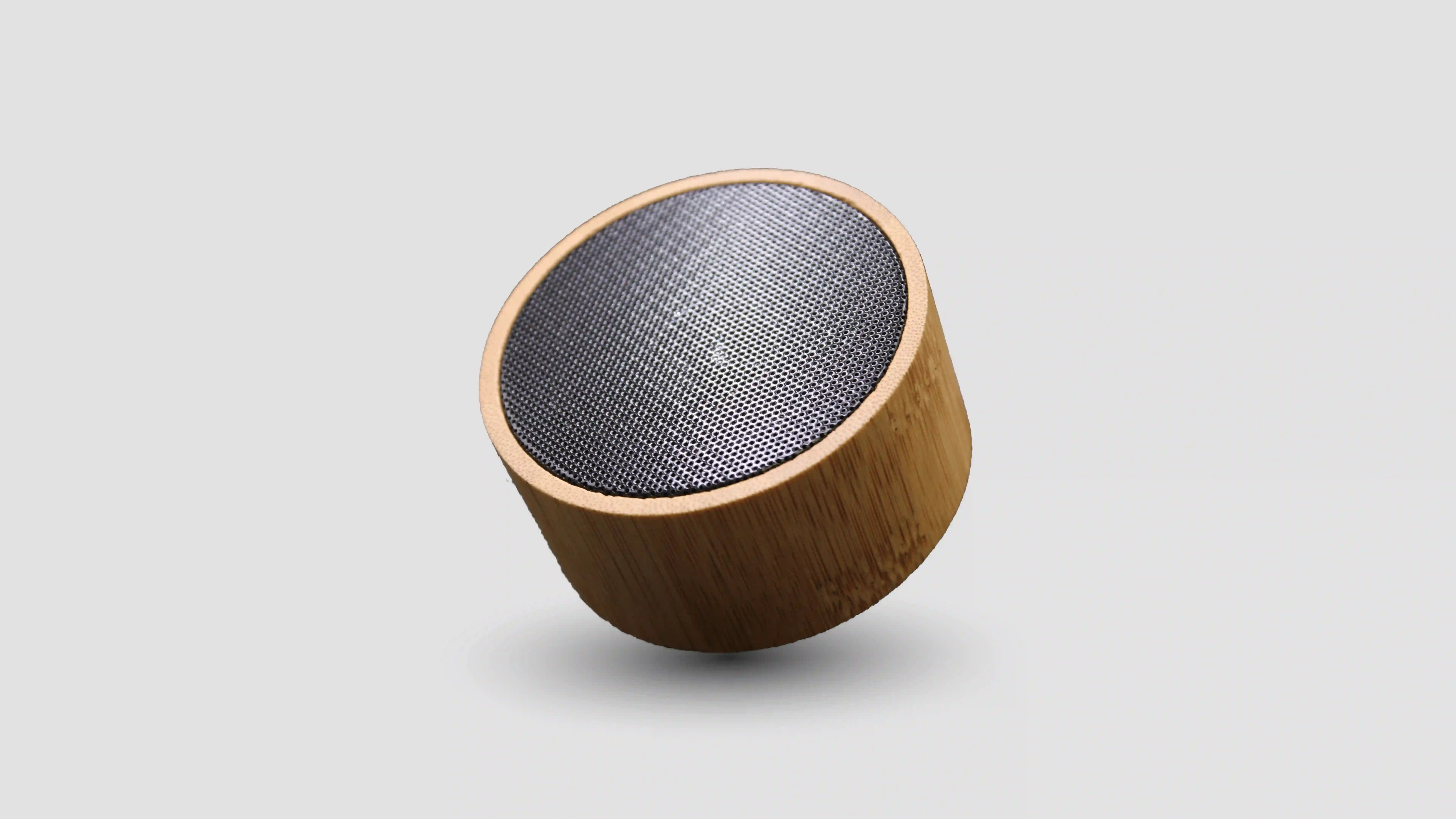 Bamboo Round Speaker